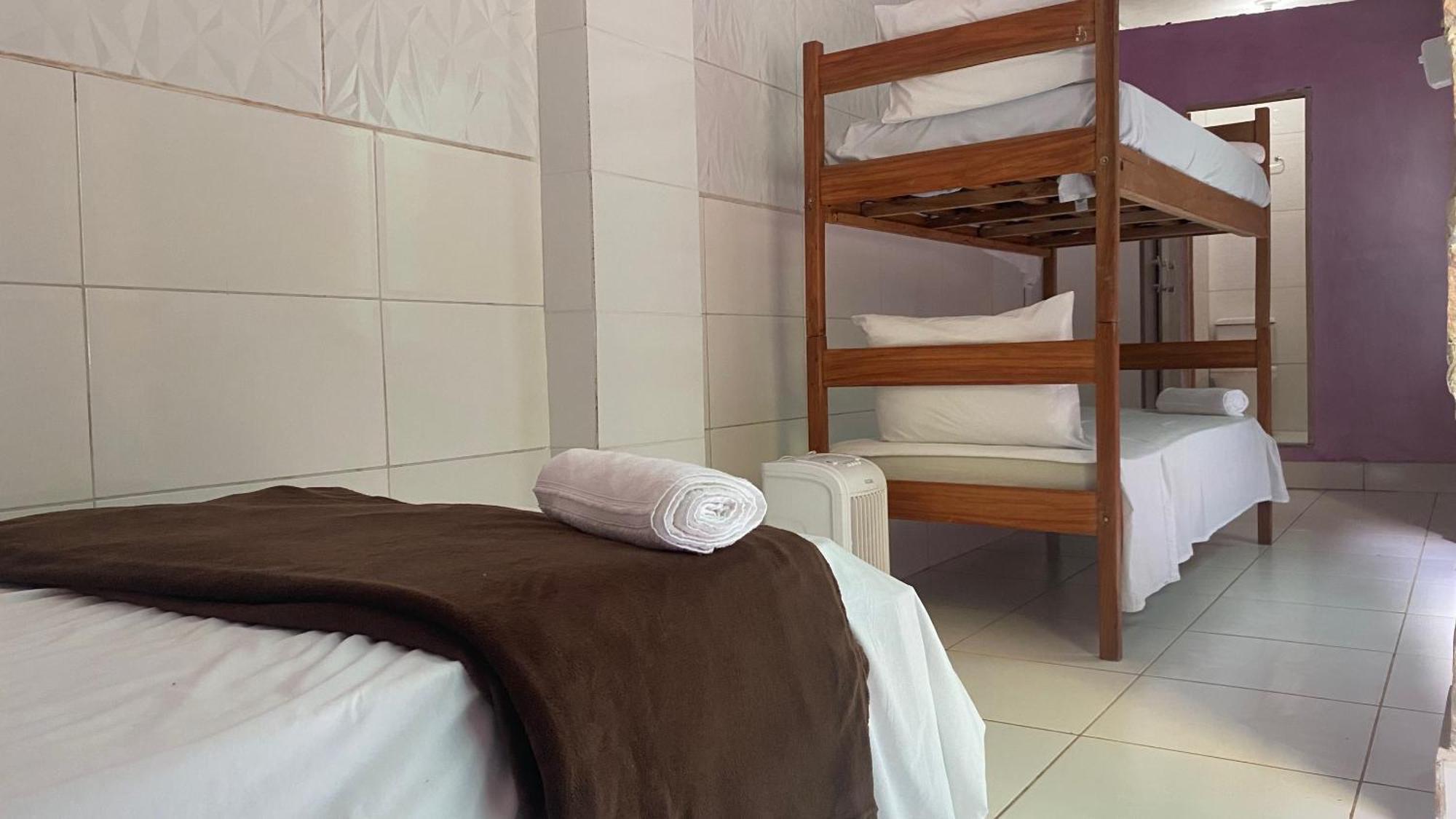 Multiverso Hostel 렝소이스 외부 사진