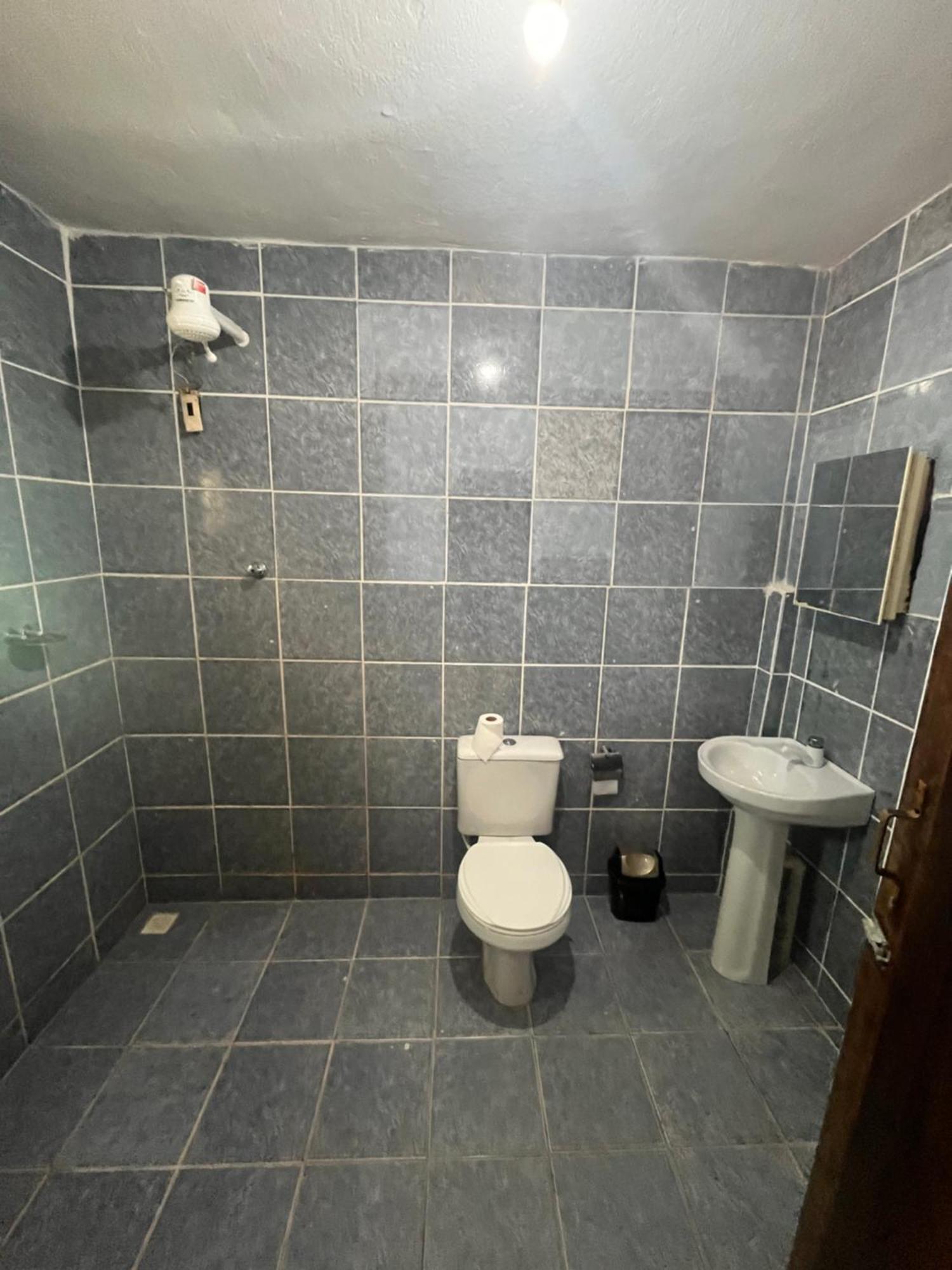 Multiverso Hostel 렝소이스 외부 사진